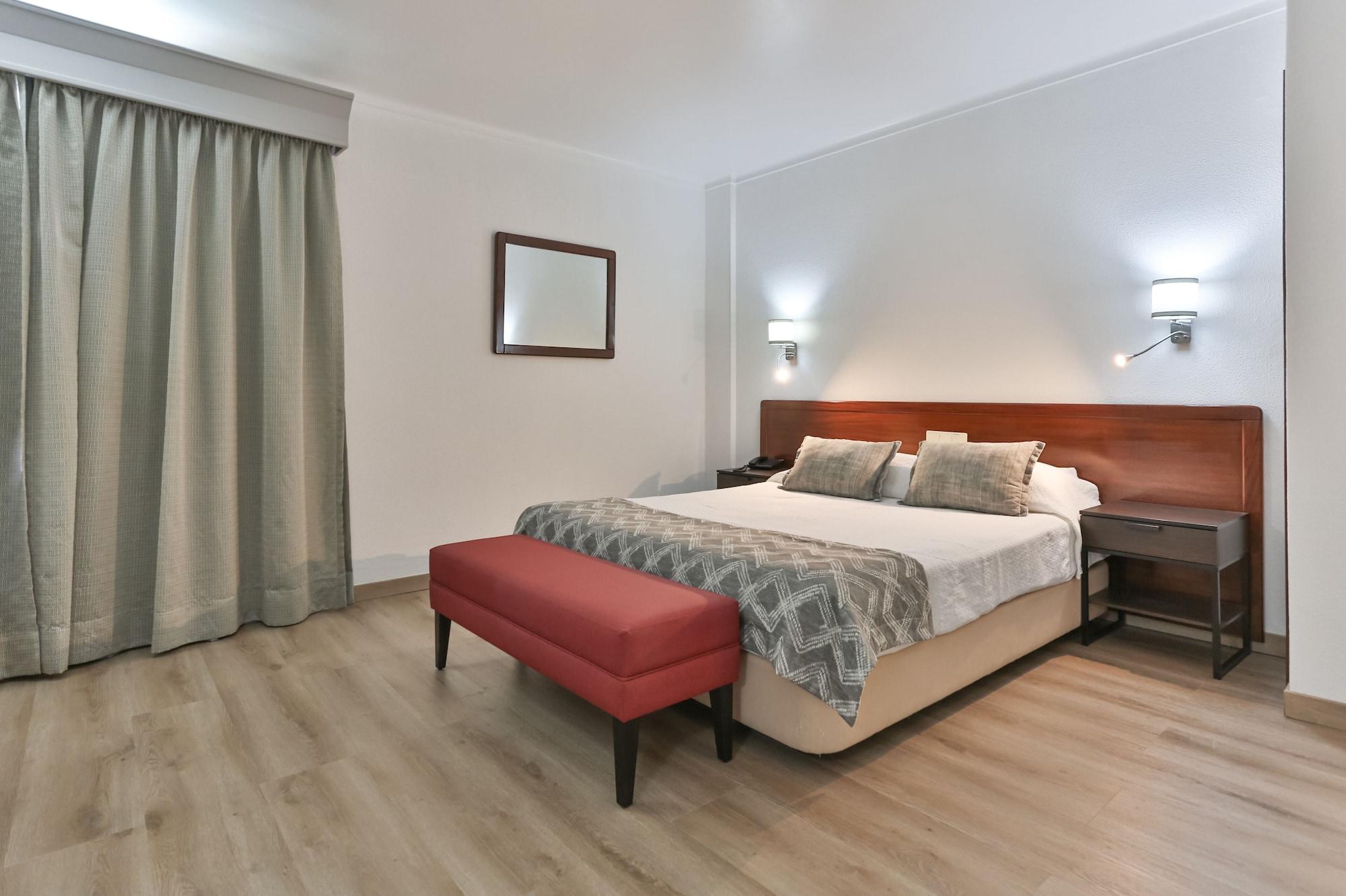 Hotel Arangues Сетубал Екстер'єр фото