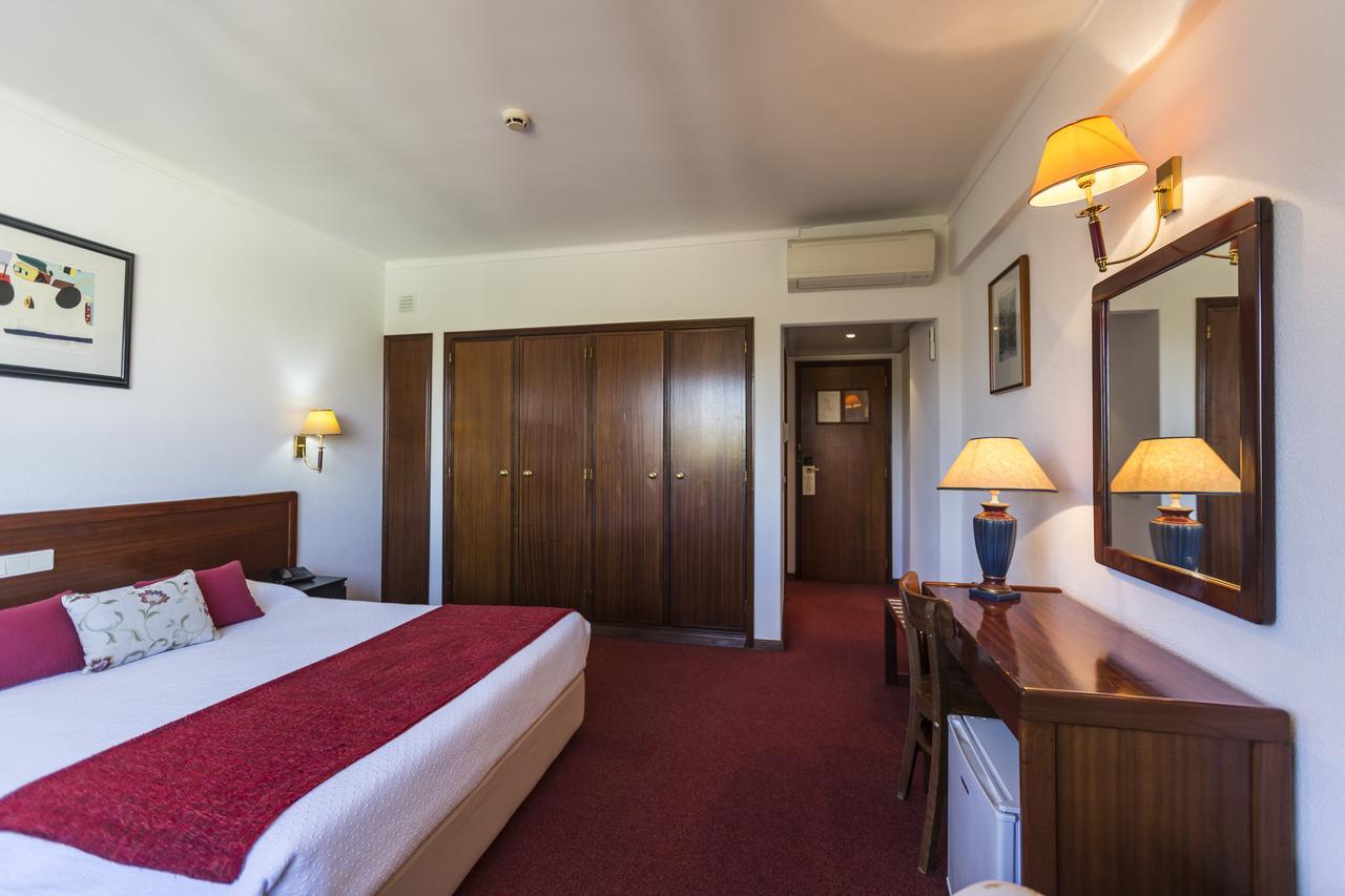 Hotel Arangues Сетубал Екстер'єр фото